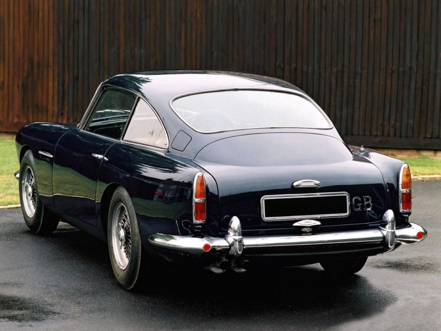  Aston Martin DB4 (Series II) 1960 года  (UK) (фото 4 из 38)